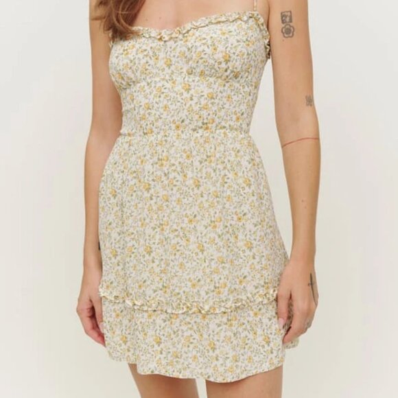 Reformation | Marin Floral Sundress Dress in Lima Yellow‎ Size 2 $218 - Picture 3 of 7